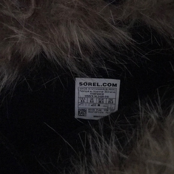 Sorel Joan of Arctic Snow Boots with Fur - Picture 3 of 5